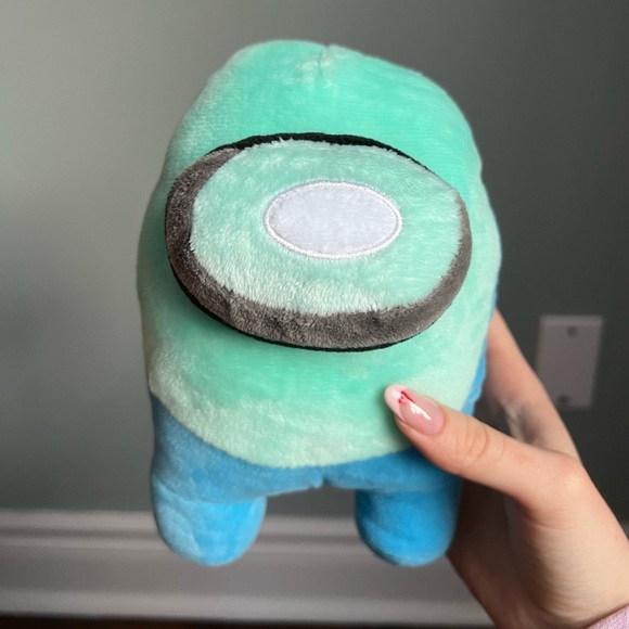 Among Us Cyan Plush Toy - Picture 1 of 2